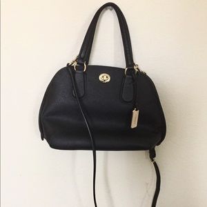 Black leather Coach hand & shoulder bag